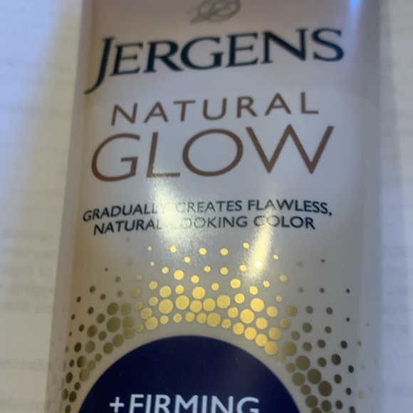 Sunless tanner - Picture 2 of 5